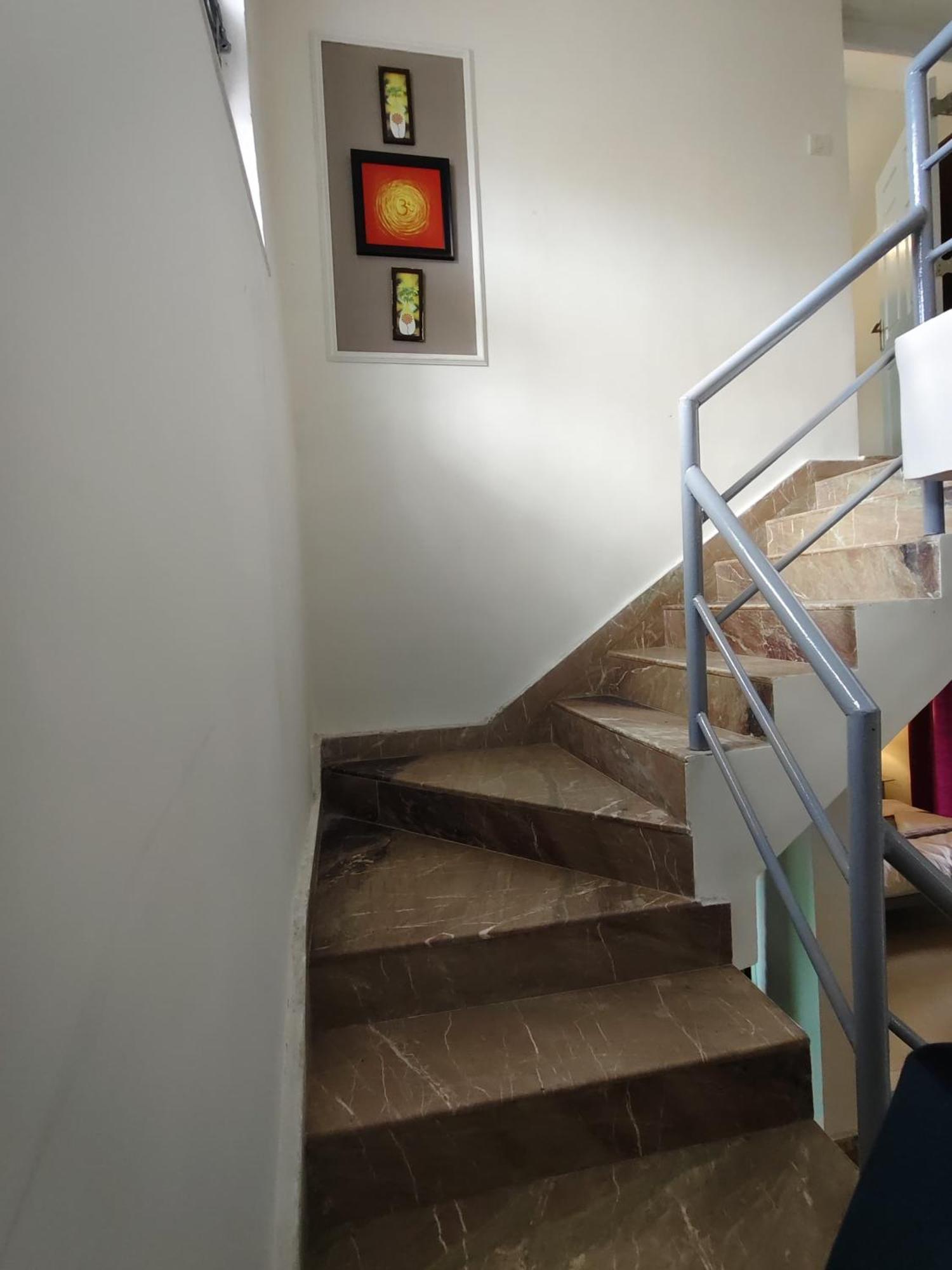 Madhuban Bungalow Panchgani มหาบาเลชวาร์ ภายนอก รูปภาพ