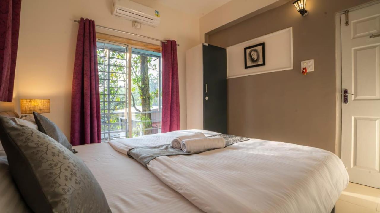 Madhuban Bungalow Panchgani มหาบาเลชวาร์ ภายนอก รูปภาพ